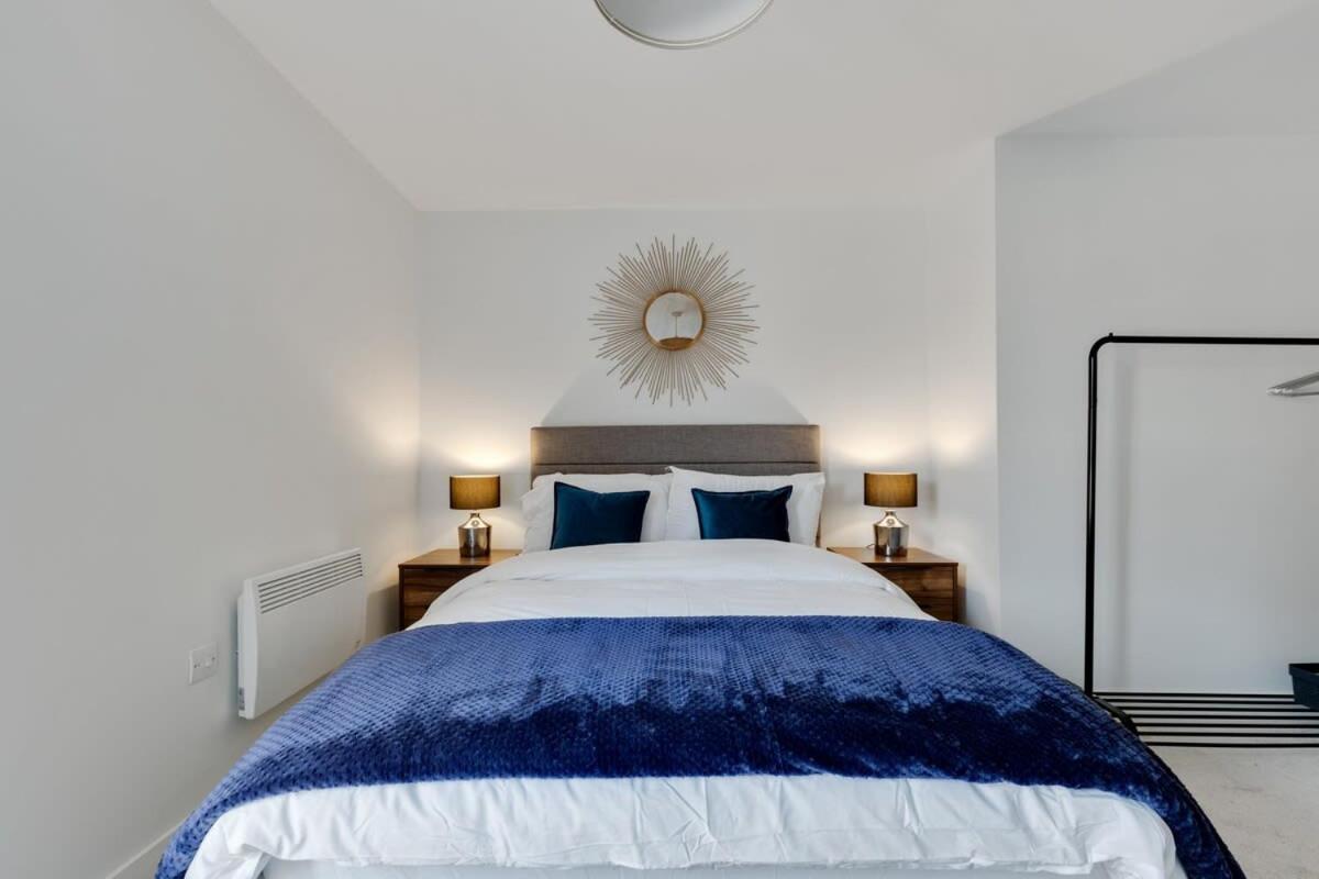 1 Bed Modern Apartment In A Converted Mill Leeds  Kültér fotó